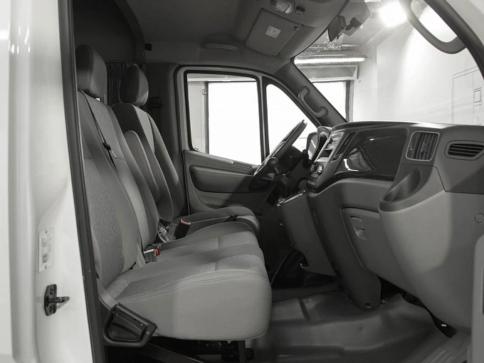 Foton Toano PRO Белый Non metallic фото 12