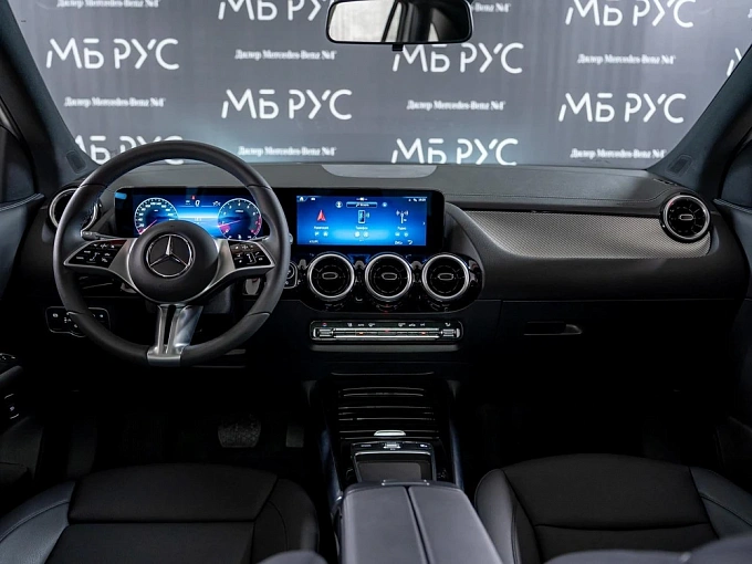 Mercedes-Benz GLA Белый Non metallic фото 6
