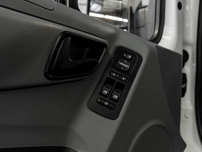 Foton Toano PRO Белый Non metallic фото 28